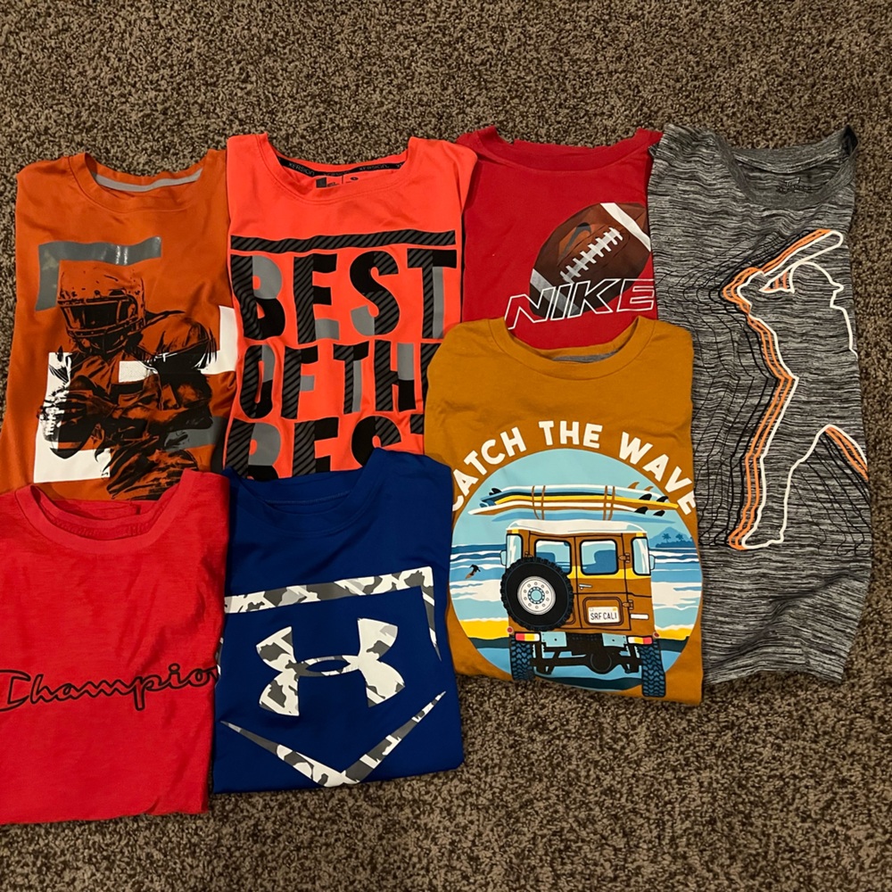 Under Armour, Nike, Champion, Old Navy, Tek Gear 7 Kids T-Shirts